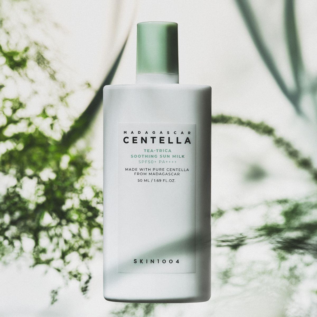 Leche solar calmante con té de centella de Madagascar y trica 50ml ( protector solar)